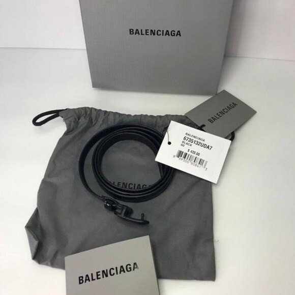 New Authentic Balenciaga BB Logo Buckle Croc Embossed Leather Skinny Belt - Picture 10 of 14